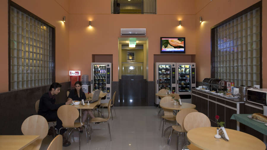 Smart Inn